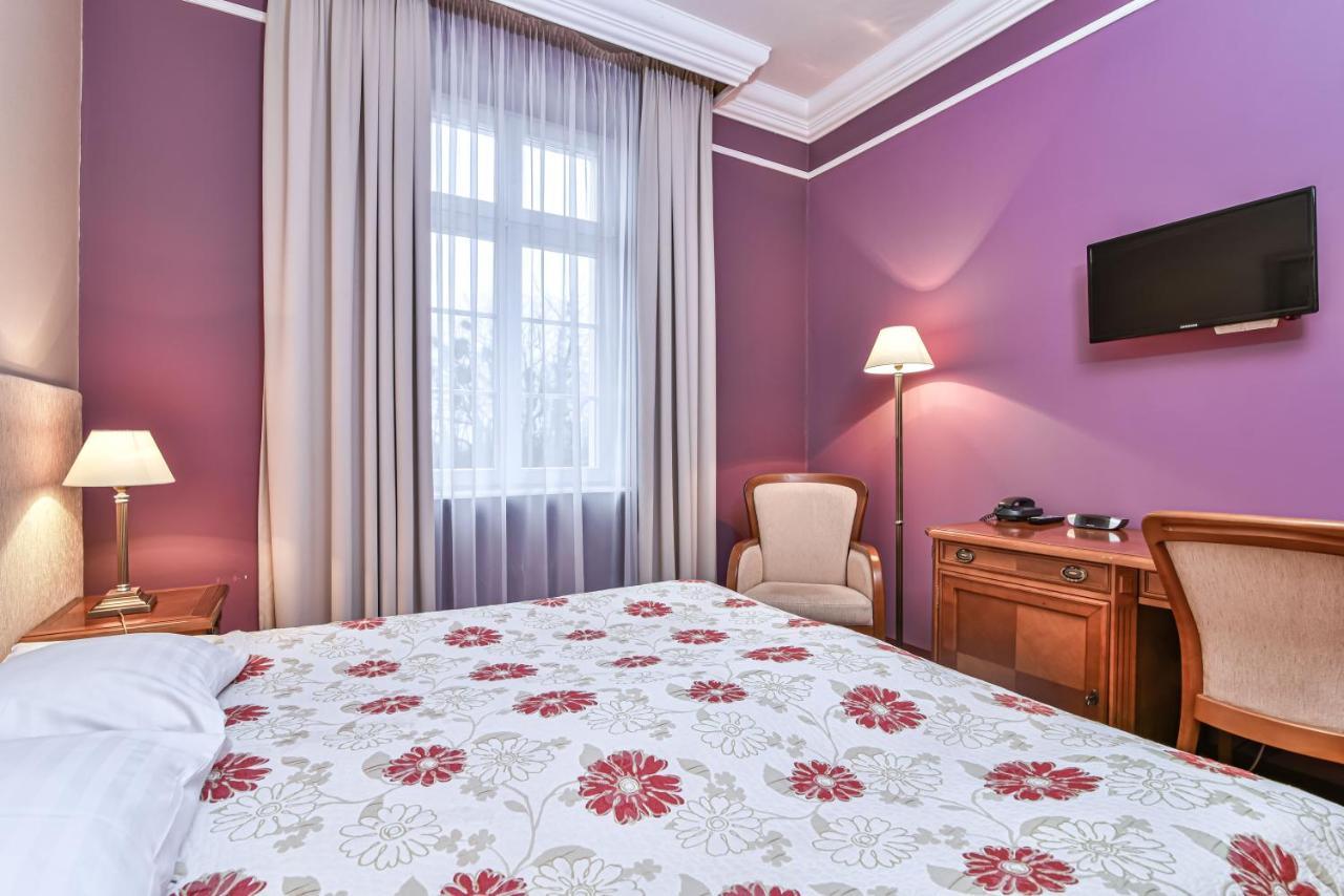 Hotel Spa Wieniawa Rekowo  Extérieur photo